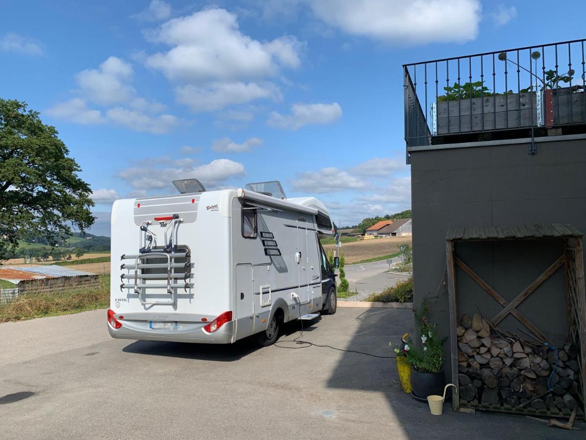 C&C Motorhome/Rv/Caravan/Van Park La Sonnaz Экстерьер фото